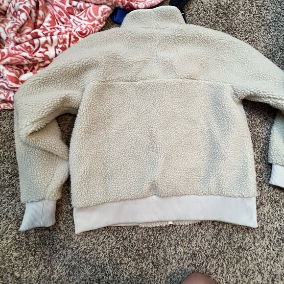 Patagonia bomber jacket - Picture 3 of 6